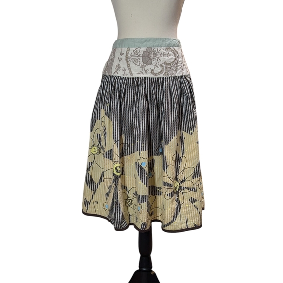 CAbi Dresses & Skirts - CAbi Black and Cream Floral A-Line Skirt